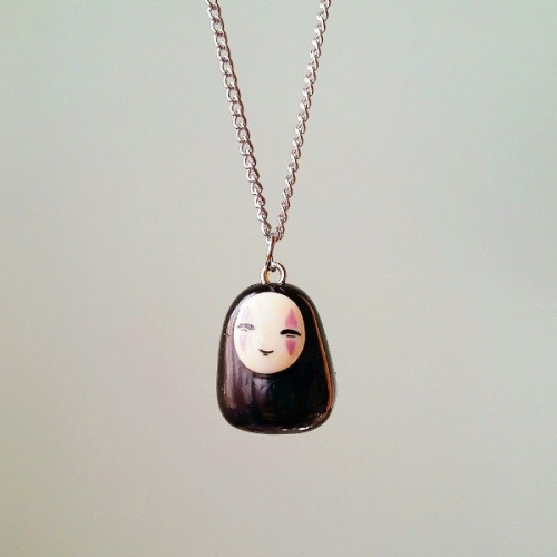 collar no face