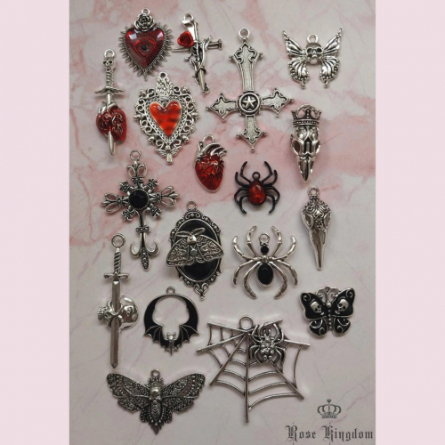 Collares Góticos