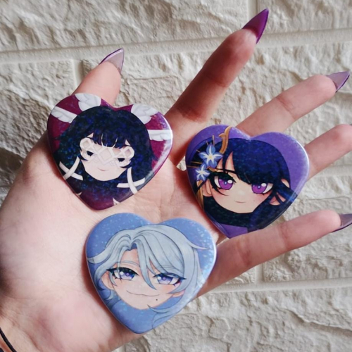 Pines en forma de corazón 