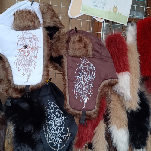 Ushankas!! Y Tail keychainsss